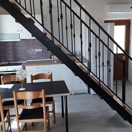 Giorgina'S House Apartment Đảo Sými Ngoại thất bức ảnh